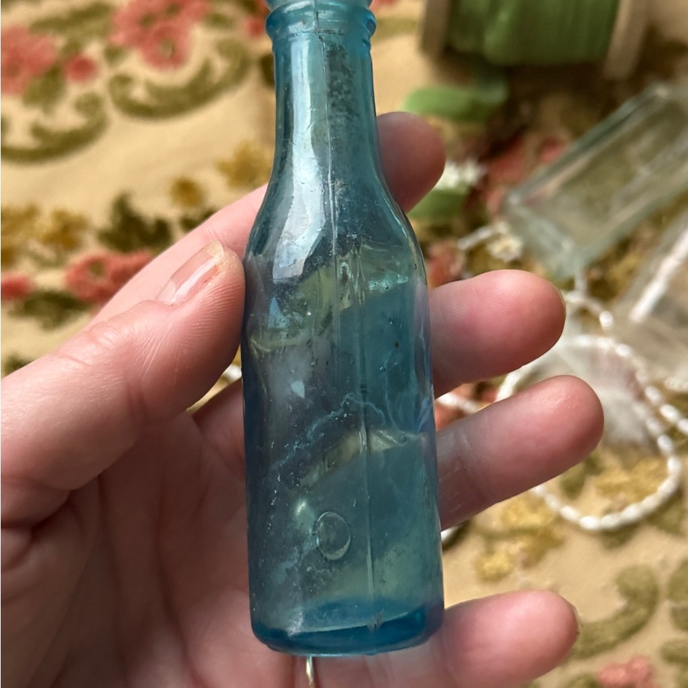 Set of 3 Antique Miniature Apothecary Azure Glass Bottles - Picture 5 of 12